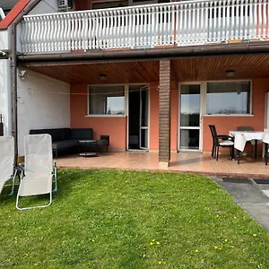 Szepasszonyvoelgyi Apartament