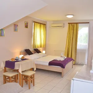 hotellátogatás